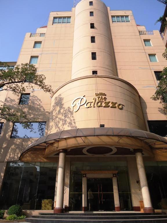 The Palazzo Hotel Bangkok Exteriör bild